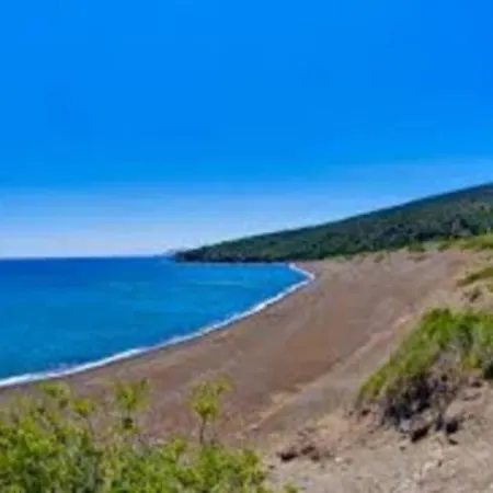 Appartamento Lava House Mandrákion