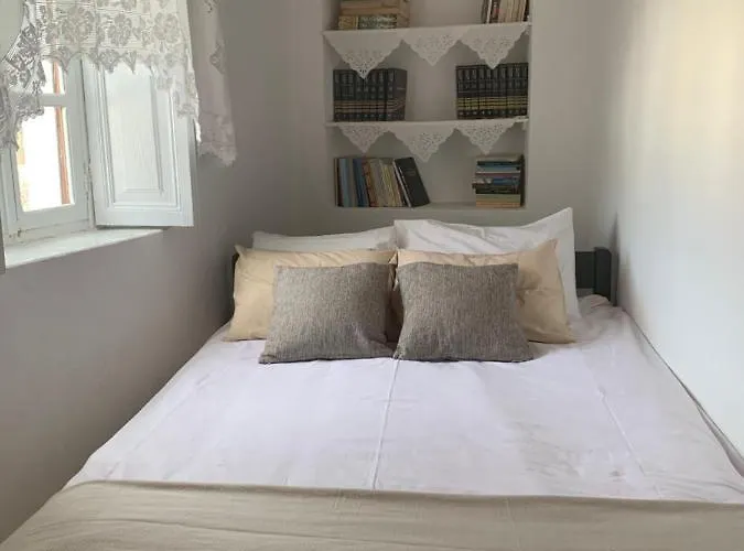 Lava House * Mandrákion